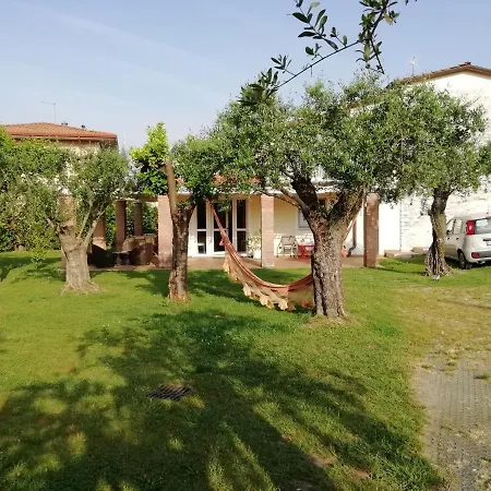La Zagara Bed & Breakfast Querceta