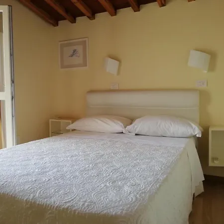 Bed & Breakfast La Zagara Querceta