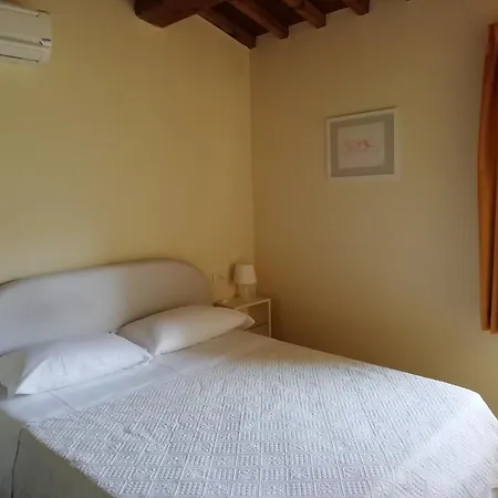 La Zagara Bed & Breakfast Querceta